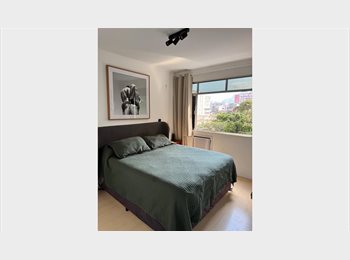 Roomgo BR - Quarto individual - banheiro compartilhado em Ipanema, Ipanema - R$ 2.700 Por mês