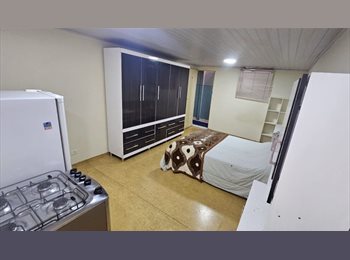 Roomgo BR - ALUGO P/ SOLTEIRO, Liberdade - R$ 1.400 Por mês