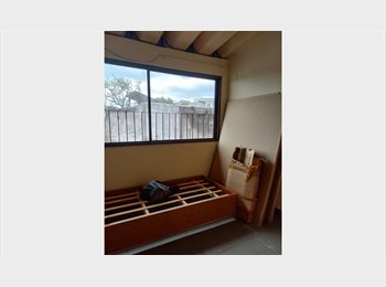 Roomgo BR - Quarto para Alugar na Ilha do Governador - Exclusivo para o público masculino, Ilha do Governador - R$ 650 Por mês