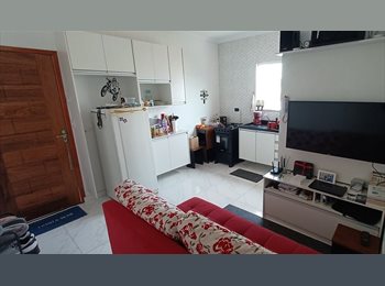 Roomgo BR - Quarto individual em casa tranquila, Penha - R$ 900 Por mês