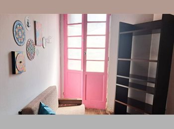 Roomgo BR - Quarto com varanda, Jardim Paulista - R$ 1.600 Por mês