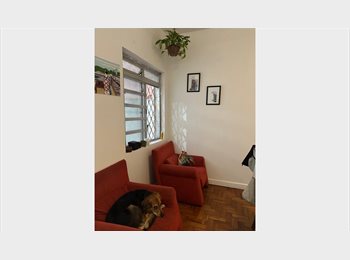 Roomgo BR - Quarto na Vila Mariana, Vila Mariana - R$ 2.000 Por mês