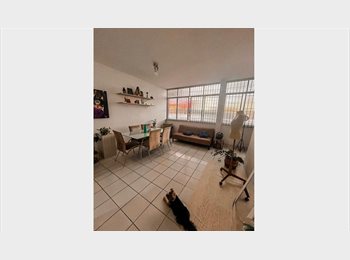 Roomgo BR - Quarto Privativo semimobiliado, Belém - R$ 1.400 Por mês