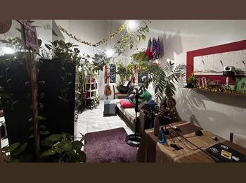 Roomgo BR - Vaga de quarto compartilhado, Goiânia - R$ 500 Por mês