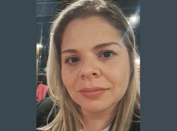 Roomgo BR - Flavia  - 41 - Porto Alegre