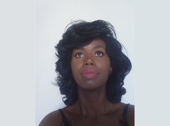 Roomgo BR - Cristina Almeida - 33 - Copacabana