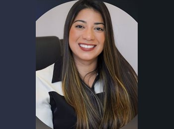 Roomgo BR - Mari - 22 - Porto Alegre