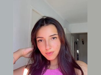 Roomgo BR - Sofi - 24 - Florianópolis