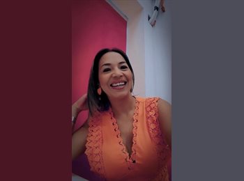 Roomgo BR - CAMILA - 42 - Salvador