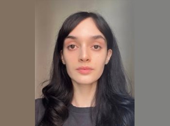 Roomgo BR - Bruna - 28 - Curitiba