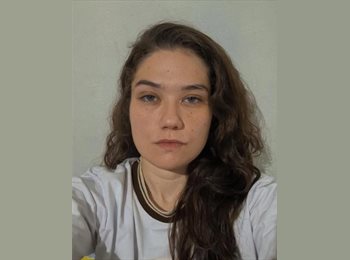 Roomgo BR - Bruna - 23 - Niterói