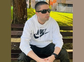 Roomgo BR - Sandro - 27 - Curitiba