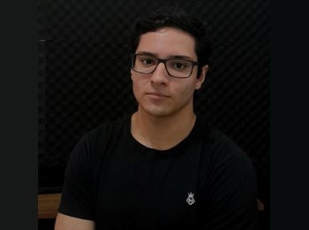 Roomgo BR - Vinicius Rodrigues - 22 - Porto Alegre