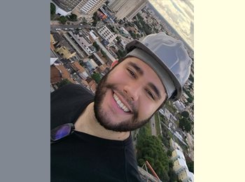 Roomgo BR - Nicholas - 25 - Brasília