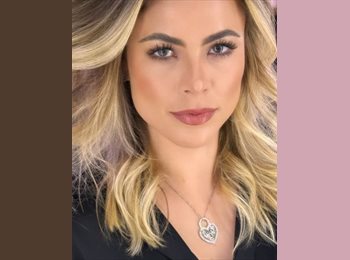 Roomgo BR - Helen Caroline de Carvalho - 31 - Curitiba