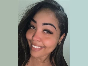 Roomgo BR - Jaqueline Lins  - 33 - Curitiba