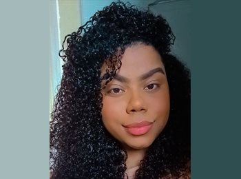 Roomgo BR - Camila - 25 - Liberdade