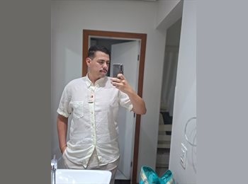 Roomgo BR - João  - 20 - Curitiba