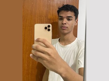 Roomgo BR - Luís Felipe Lima Venancio - 20 - Maracanã