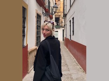 Roomgo BR - Victoria Dominguez Barco - 24 - Maracanã