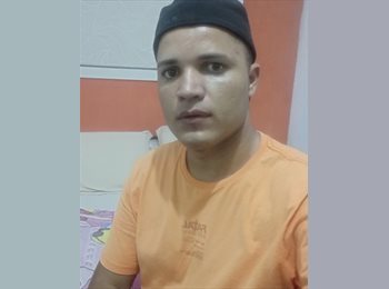 Roomgo BR - Adriano - 31 - Santos