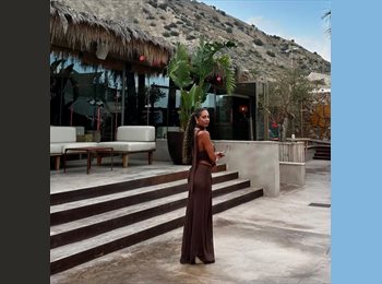 Roomgo BR - Maria Eduarda - 23 - Copacabana