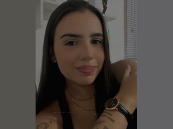 Roomgo BR - Giovanna  - 23 - Niterói