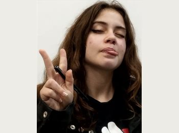 Roomgo BR - RAFAELLA - 20 - Curitiba