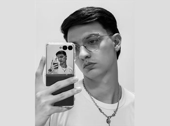 Roomgo BR - Matheus - 20 - Maracanã