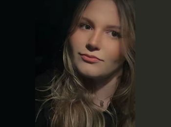 Roomgo BR - Adriele  - 21 - Sorocaba