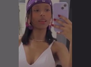 Roomgo BR - Helen  - 19 - Belo Horizonte