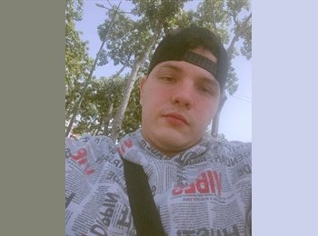 Roomgo BR - Armando - 25 - Liberdade