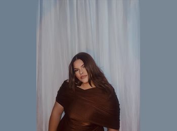 Roomgo BR - Karen Hamabilyn - 18 - Londrina