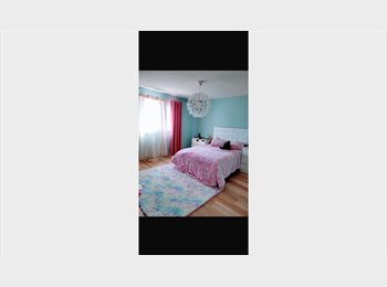 Roomgo CA - Room for rent in Pickering, Canada - $1,000 pcm
