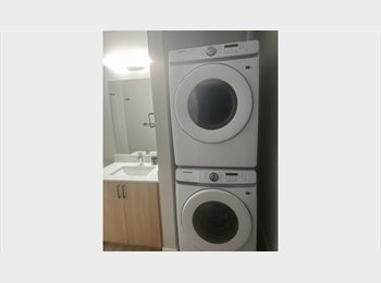 Roomgo CA - Private room and bathroom for rent, Edmonton - $1,050 pcm