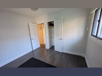 Roomgo CA - Spacious Bedrooms for Rent in a Beautiful Shared Home, Toronto - $1,350 pcm