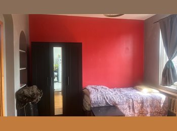 Roomgo CA - Salle près de l'UdM, Room close to UdM, Montréal - $600 pcm