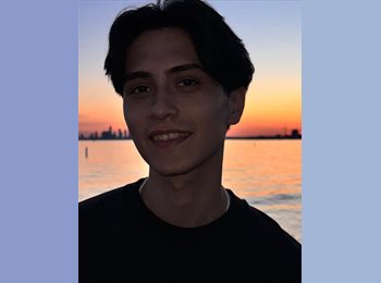 Roomgo CA - Brandi  - 22 - Toronto