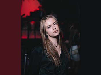 Roomgo CA - Kateryna - 18 - Toronto