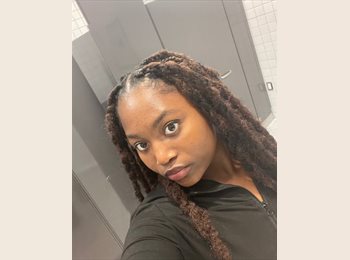 Roomgo CA - Maurine - 18 - Outaouais