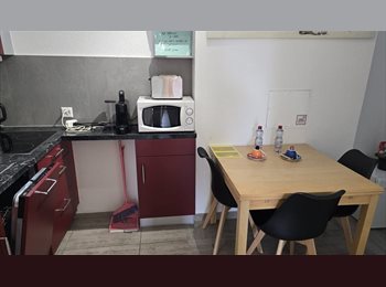 Roomgo CH - Studio meublée a Bevaix, Neuchâtel - 1 200 CHF / Mois