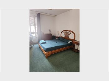 Roomgo CH - Recherche colocataire, Genève - 1 395 CHF / Mois