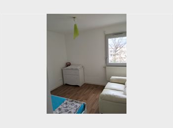 Roomgo CH - Chambre a louer, Genève - 750 CHF / Mois