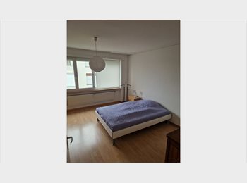 Roomgo CH - Chambre à louer (pour une dame), Suisse - 780 CHF / Mois