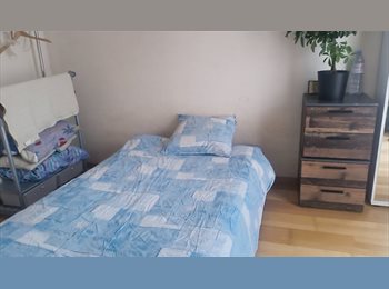 Roomgo CH - Colocation centre Sion, Sion - 900 CHF / Mois