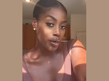 Roomgo CH - Julie - 30 - Genève