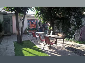 CompartoDepto CL - BARRIO BRASIL -Metro Cumming Linea 5/Santa Ana(18 a 27 años), Santiago - CH$230.000 por mes