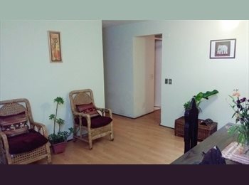CompartoDepto CL - Habitación cercana a Plaza Ñuñoa, Ñuñoa - CH$300.000 por mes