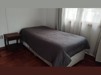 CompartoDepto CL - Arriendo habitación individual a pasos del metro plaza Egaña, Ñuñoa - CH$280.000 por mes