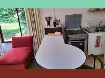 CompartoDepto CL - LUMINOSO Y COMODO DEPTO INTERIOR, La Reina - CH$450.000 por mes